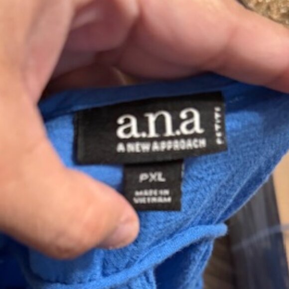 A.N.A Boho Blouse Size PXL - Picture 3 of 3